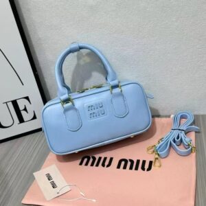 MIU MIU Shoulder Bag / Crossbody Bag