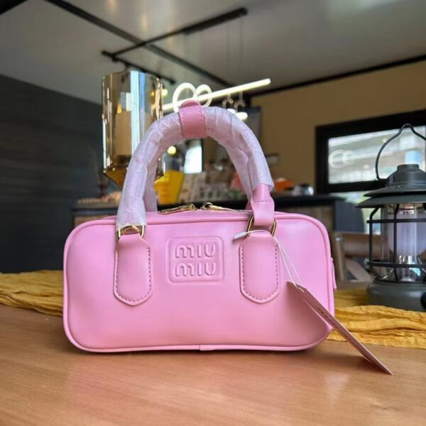MIU MIU Shoulder Bag / Crossbody Bag