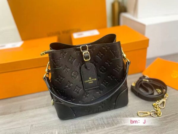 Louis Vuitton Bucket Bag