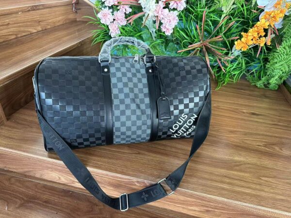 Louis Vuitton Keepall Travel Bag