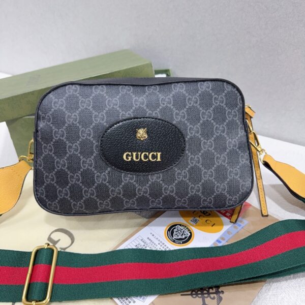 Gucci Small Shoulder Bag(Color Available Upon Request)