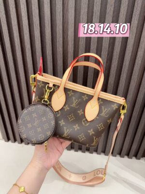 Louis Vuitton Monogram Shoulder Bag